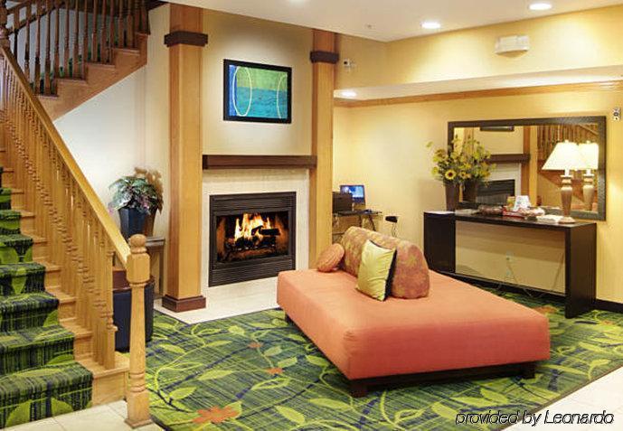 Fairfield Inn And Suites By Marriott Cincinnati Eastgate Interior photo